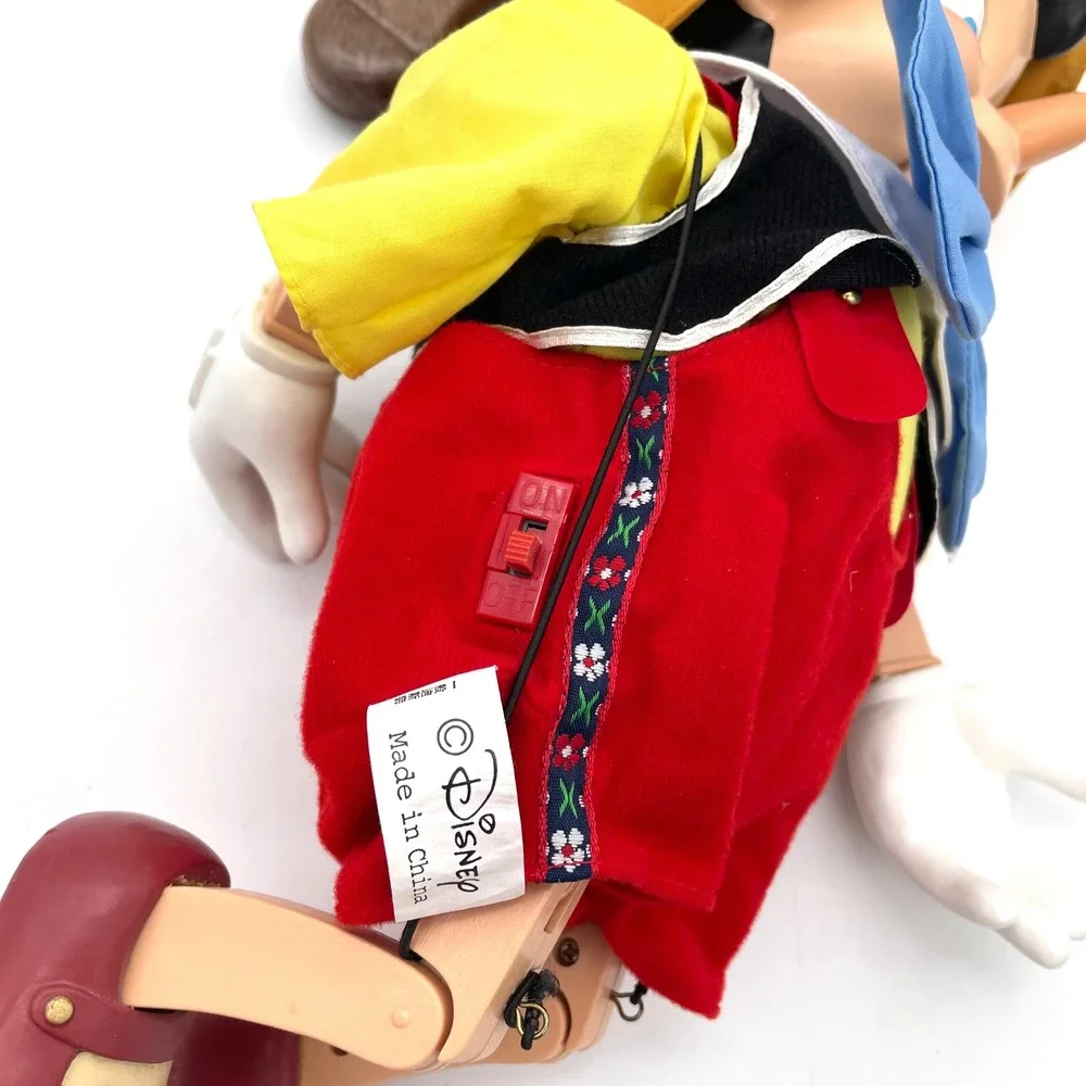 Disney Pinocchio Marionette Puppet Vintage Red Yellow Good Moving Mouth
